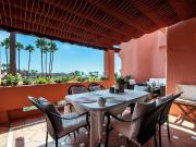 Middle Floor Apartment in Estepona
