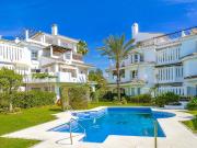 Middle Floor Apartment in Nueva Andalucía