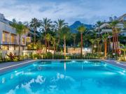 Middle Floor Apartment · The Golden Mile