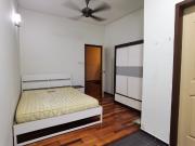 Middle Room at Bandar Utama, Petaling Jaya