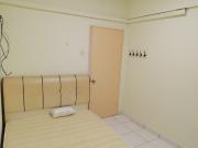 Middle Room at First Residence, Kepong Jinjang Near MRT...