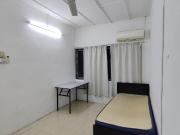 Middle room deepavali promo 5 mins to mrt taman bahagia...