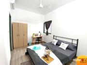 Middle Room For Rent at Herz Kepong Attached Bathroom