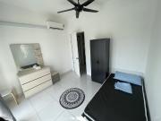 Middle Room Townhouse Bandar Botanik Klang