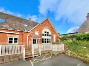 Middle Street, Minehead, 2 Bedroom End