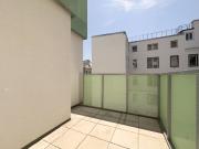 Miete: 2 Zimmer Wohnung im 6. Liftgeschoss mit zwei...