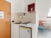 Milano Magenta Cosy APT!