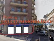 MILANO PIAZZA GOBETTI/VIA PORPORA AFFITTASI NEGOZIO 8 LUCI
