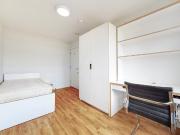 Mile End Road, London E1 1 bed in a flat share to rent...