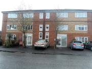 Miles Road, Mitcham CR4, 1 bed flat to rent, £1,450 pcm...