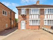 Milford Gardens, Edgware