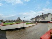 mill road newtown cunningham donegal