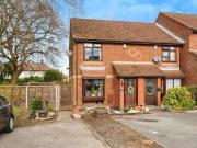 Millbridge Gardens, Southampton, 2 Bedroom End