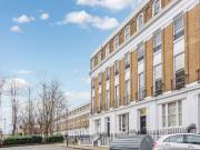 Milner Square, Islington N1, 3 bed flat to rent, £4,680...