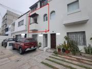 Mini departamento con balcón en San Isidro, a pasos del...