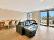 Mintern Street, Hoxton Islington, London N1, 4 bed flat...
