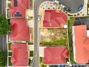 MINUTES FROM EVERYTHING