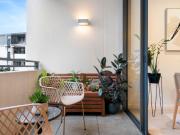 Mirvac Quality Peaceful One Bedroom Above Lush Landscapes
