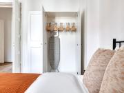 Mitte 2BR next to Rosenthaler Platz, Berlin Amsterdam...