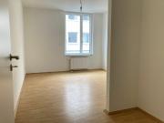 MITTE | Neubau 4 Zi. Whg. mit Balkon und Einbauküche