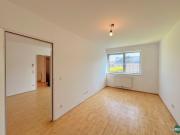 Mitten im 7 aber absolut ruhig 2 Zimmer Wohnung in der...