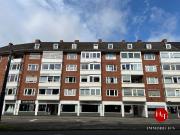 Mitten im Geschehen! – Vier Zimmer Apartment auf zwei...