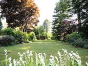 Mitten im Grünen und doch zentral!