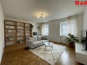 Mitten im Zentrum leben: Stilvoll sanierte 3 Zimmer...