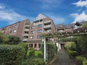 Mitten in Ohligs. Vermietet mit Aufzug und Balkon