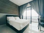 Mix gender‼️balcony middle room at unio residence kepong