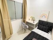 [Mix Unit] Single Room with Aircond & Window for Rent at...