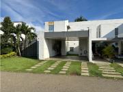 MJ CASA EN CONJUNTO PARA VENTA EN EL CASTILLO JAMUNDI, VALLE