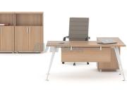 مكتب OTTO أنيق للبيع – تصميم عصري وجودة عالية