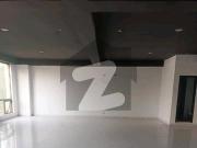 MM Alam Road Office Sized 1000 Square Feet For rent