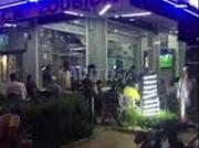 منزل ومقهى مجهزة للبيع