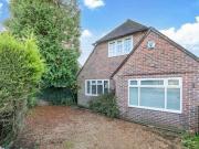 Moat Road, East Grinstead, 4 Bedroom Chalet