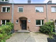 Möbelwagen bestellen und einziehen! Reihenhaus in 1A...