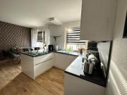 Möbilierte Luxuriöse 3,5 Zimmer Wohnung Offene Wohnküche