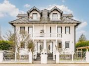 Möbliert Traumhafte Doppelhaushälfte zur Miete