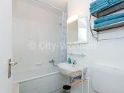 Möblierte 1 Zimmer Wohnung mit Loggia und Parkplatz in...