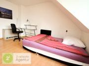 Möblierte 2 Zimmer Dachgeschosswohnung, Düsseldorf...