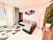 Möblierte 2 Zimmer Wohnung mit Balkon am Volksgarten