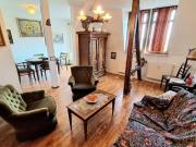 Möblierte 3 R. DG Whg. für Liebhaber