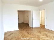 Möblierte 3 Zimmer Altbauwohnung mit Balkon | 93 m² |...