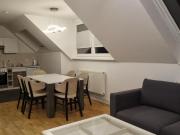 Möblierte 3 Zimmer Dachgeschosswohnung