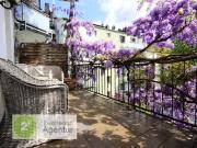 Möblierte 3 Zimmer Wohnung mit Balkon, Düsseldorf...