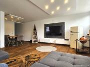 Möblierte 3 Zimmer Wohnung mit Balkon in Moosach Möblierte 3 Zimmer Wohnung mit Balkon in Moosach