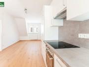 Möblierte Dachgeschosswohnung in attraktiver Lage – Nähe...