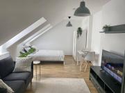 Möblierte DG Wohnung mit Terrasse