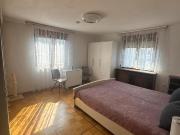 Möblierte Dreizimmerwohnung auch als WG